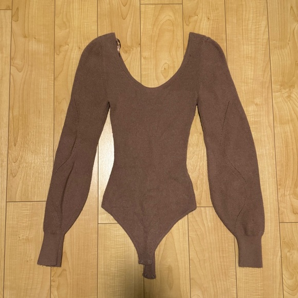 Abercrombie light brown cotton knit body suit - Picture 2 of 2